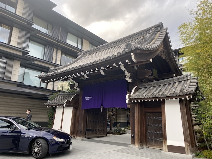 ホテル三井京都の入り口