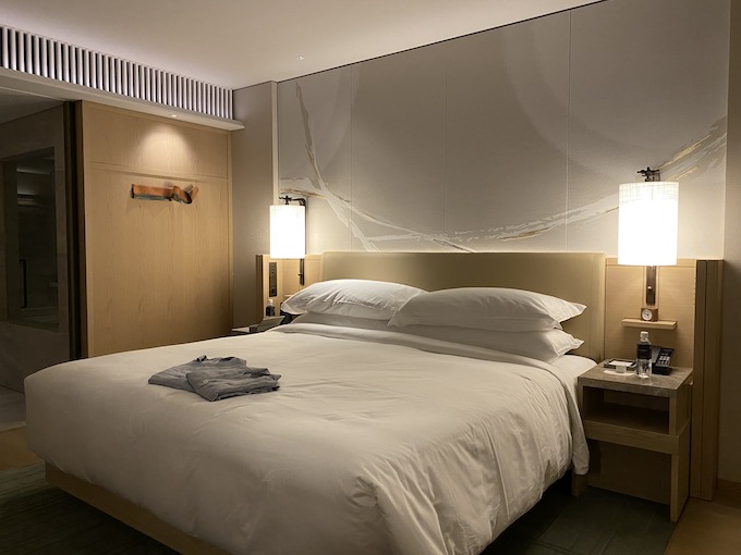 ホテル三井京都のベッド