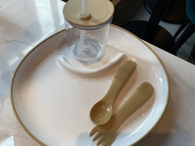 アロフト東京銀座朝食の子供用カトラリー