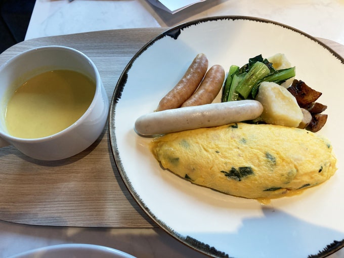 アロフト東京銀座朝食のオムレツ