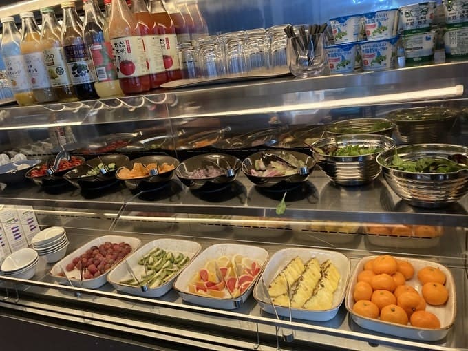 アロフト東京銀座朝食のサラダバー