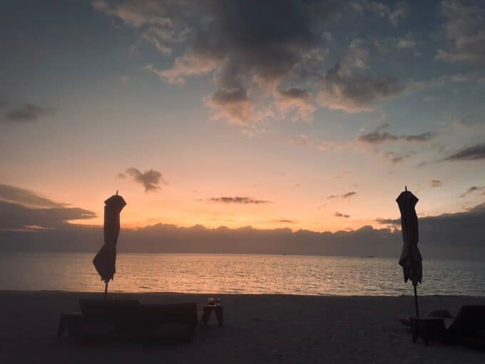 リッツ・カールトンモルディブの夕日