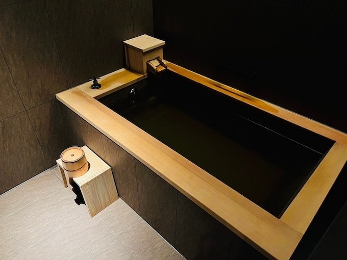 紫翠ラグジュアリーコレクションホテル奈良の客室温泉風呂