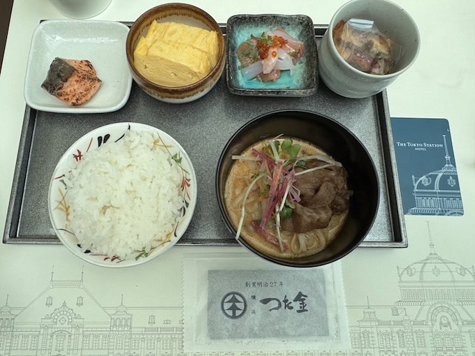 ヒルトンゴールドの特典で朝食無料
